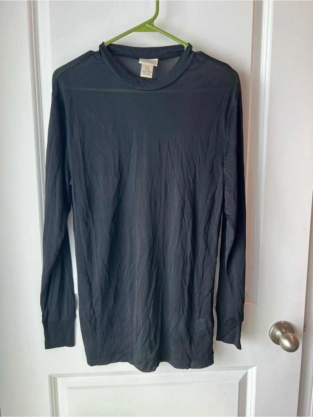L.L. Bean Black silk base layer pants and Long-Sleeve Top Set. Medium